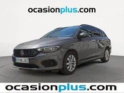 Gris Usado 2017 Fiat Tipo Easy Familiar | 9990 € (Precio justo)