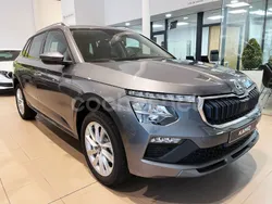 Gris / plata Nuevo 2025 Skoda Kamiq Selection SUV | 26.900 € (Un poco caro)