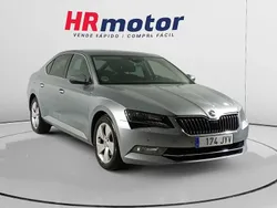 Gris Usado 2017 Skoda Superb Ambition Berlina | 14.619 € (Buen precio)