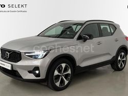 Gris / plata Usado 2023 Volvo XC40 Plus SUV | 37.900 € (Precio justo)