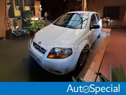 Blanco Usado 2003 Chevrolet Kalos SE Berlina | 1990 € (Precio justo)