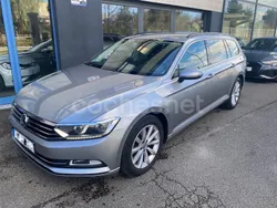 Gris / plata Usado 2019 VW Passat Sportline Familiar | 17.500 € (Precio justo)