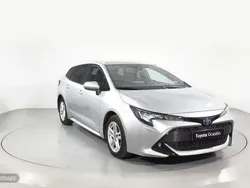 Gris Usado 2022 Toyota Corolla Active Berlina | 23.300 € (Precio justo)
