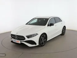 Blanco Usado 2024 Mercedes A200 AMG line Berlina | 35.499 € (Precio justo)