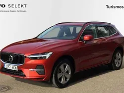 Rojo Usado 2023 Volvo XC60 Core SUV | 39.900 € (Precio justo)