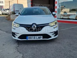 Blanco Usado 2021 Renault Mégane IV Business Berlina | 12.990 € (Precio justo)
