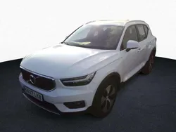 Blanco Usado 2020 Volvo XC40 Momentum SUV | 25.500 € (Precio justo)