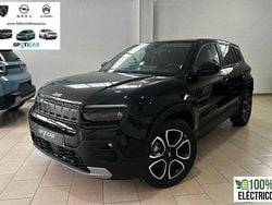 Negro Nuevo 2024 Jeep Avenger EV Summit SUV | 28.500 € (Precio justo)