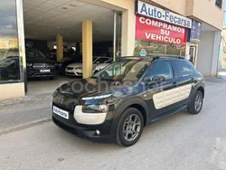 Negro Usado 2014 Citroën C4 Cactus Shine Utilitario | 9990 € (Precio justo)