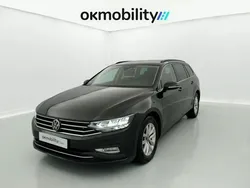 Deep black Usado 2021 VW Passat Business Familiar | 20.060 € (Precio justo)
