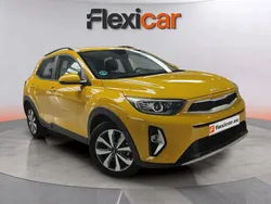 Amarillo Usado 2023 Kia Stonic SUV | 13.290 € (Super precio)