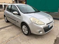 Gris Usado 2011 Renault Clio II Dynamique Utilitario | 5500 € (Precio justo)