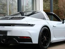 Gris Nuevo 2025 Porsche 911 Targa 4 Descapotable | 277.900 € (Super precio)