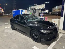 Negro Usado 2017 Alfa Romeo Giulia Berlina | 15.490 € (Precio justo)