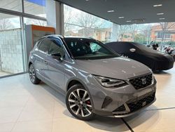 Gris Usado 2024 Seat Arona FR SUV | 26.392 €