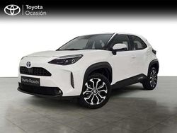 Blanco Usado 2024 Toyota Yaris Cross Active SUV | 25.490 € (Un poco caro)