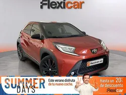 Rojo Usado 2023 Toyota Aygo Utilitario | 17.690 € (Caro)