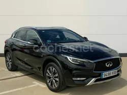 Infiniti QX30