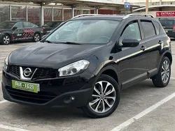Negro Usado 2010 Nissan Qashqai Tekna SUV | 9999 € (Precio justo)