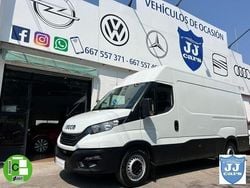 Blanco Usado 2022 Iveco Daily Van | 21.768 € (Buen precio)