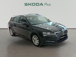 Negro Usado 2021 Skoda Superb Ambition Familiar | 21.290 € (Precio justo)
