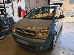 Azul Usado 2004 Opel Meriva Cosmo Monovolumen | 1990 € (Buen precio)