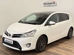 Blanco Usado 2016 Toyota Verso Business Edition Monovolumen | 11.900 € (Precio justo)