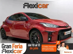 Rojo Usado 2023 Toyota Yaris Utilitario | 41.490 € (Caro)