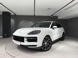 Blanco Usado 2024 Porsche Cayenne SUV | 99.900 € (Super precio)