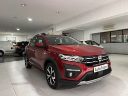 Rojo Usado 2021 Dacia Sandero Comfort Utilitario | 16.500 € (Un poco caro)