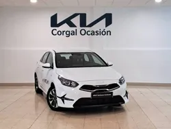 Blanco Usado 2024 Kia Ceed Berlina | 20.200 € (Precio justo)