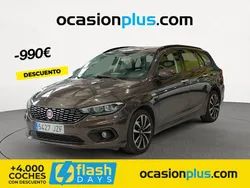 Marrón Usado 2017 Fiat Tipo Lounge Familiar | 10.200 € (Precio justo)
