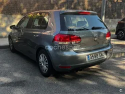 Gris / plata Usado 2009 VW Golf VI Advance Berlina | 5700 € (Precio justo)
