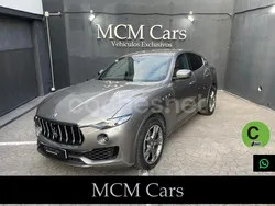Amarillo Usado 2019 Maserati Levante SUV | 47.999 € (Buen precio)