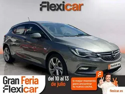 Gris Usado 2019 Opel Astra Dynamic Berlina | 14.490 € (Precio justo)
