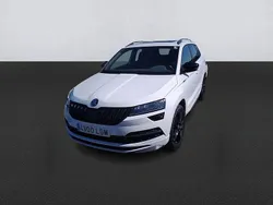 Blanco Usado 2020 Skoda Karoq SportLine SUV | 25.000 € (Precio justo)