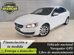 Blanco Usado 2015 Volvo S60 Kinetic Berlina | 12.700 € (Precio justo)
