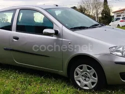 Gris / plata Usado 2006 Fiat Punto Feel Utilitario | 3390 € (Precio justo)