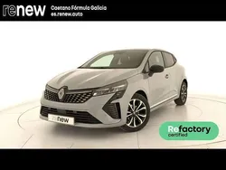Gris Usado 2024 Renault Clio V Techno Berlina | 21.500 € (Caro)