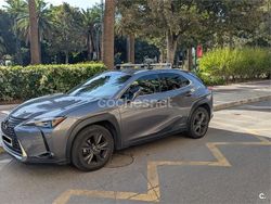 Gris / plata Usado 2020 Lexus UX Business Edition SUV | 25.800 €