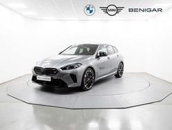 Gris Usado 2024 BMW M135 Comfort Edition Utilitario | 57.450 € (Precio justo)