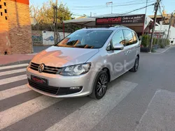 Gris / plata Usado 2017 VW Sharan Sportline Monovolumen | 20.999 € (Buen precio)