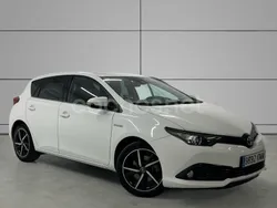 Toyota Auris Hybrid