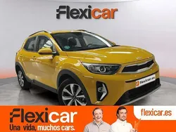 Amarillo Usado 2023 Kia Stonic SUV | 14.890 € (Precio justo)