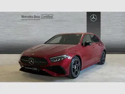 Rojo Usado 2024 Mercedes A200 Berlina | 33.500 € (Precio justo)