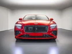 Rojo Usado 2024 Bentley Continental Berlina | 345.000 € (Un poco caro)