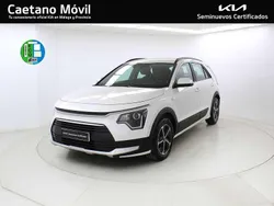 Blanco Usado 2024 Kia Niro SUV | 25.990 € (Un poco caro)