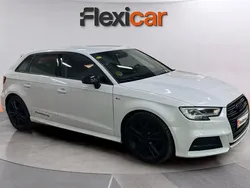 Blanco Usado 2019 Audi A3 Sportback Attraction Berlina | 19.990 €