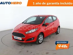 Rojo Usado 2014 Ford Fiesta Trend Utilitario | 8099 € (Precio justo)
