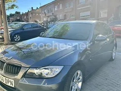 Negro Usado 2005 BMW 325 Berlina | 9300 € (Un poco caro)